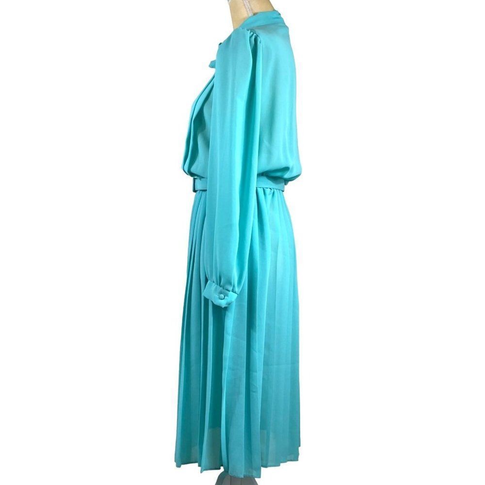 70s Vintage Mavinette Teal Green Semi Sheer Crepe Pleated Dress with Belt Sz 12 - Picture 3 of 8